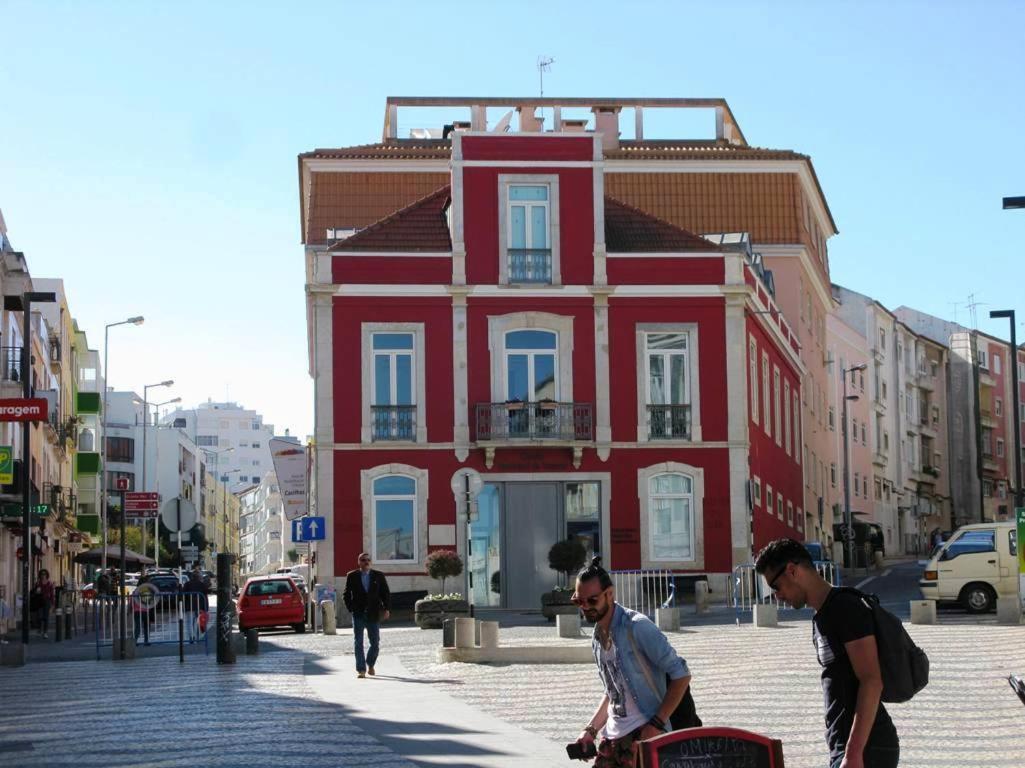 Anthony'S Place Almada Kültér fotó